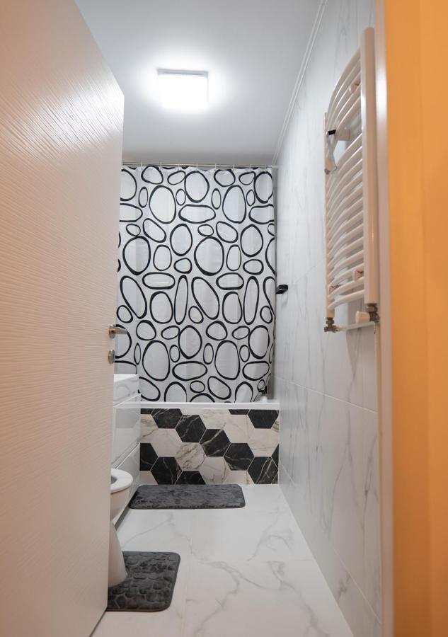 Appartement Garsoniera Lux Tineretului à Bucarest Extérieur photo