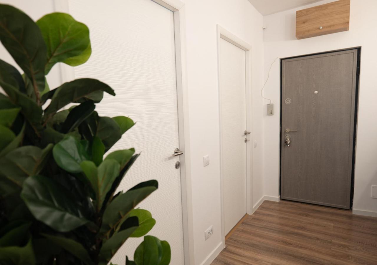 Appartement Garsoniera Lux Tineretului à Bucarest Extérieur photo